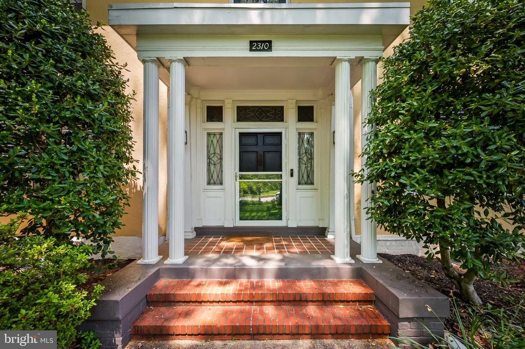 2310 W Rogers Ave