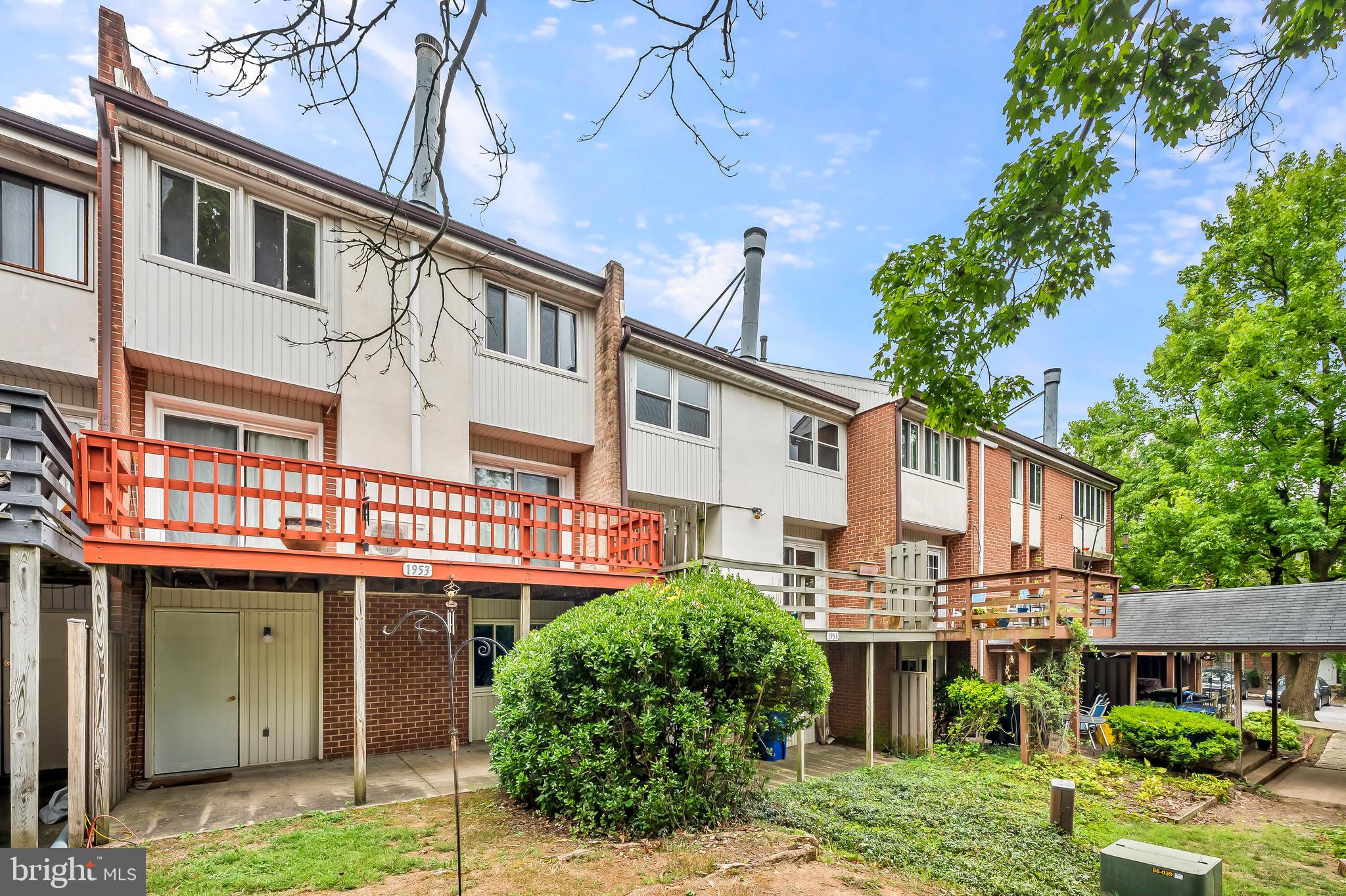 1953 Greenberry Rd