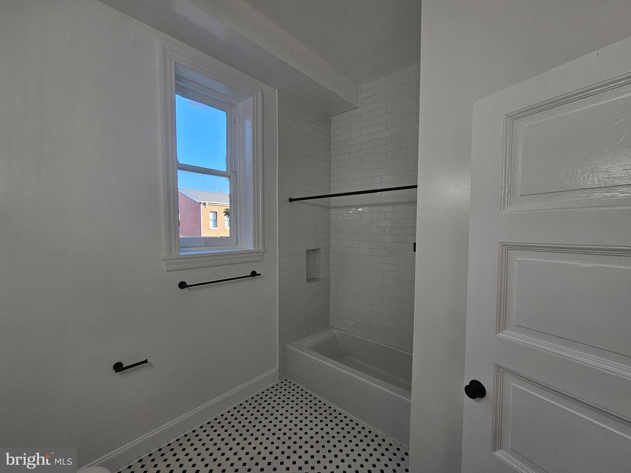 1829 EUTAW PL