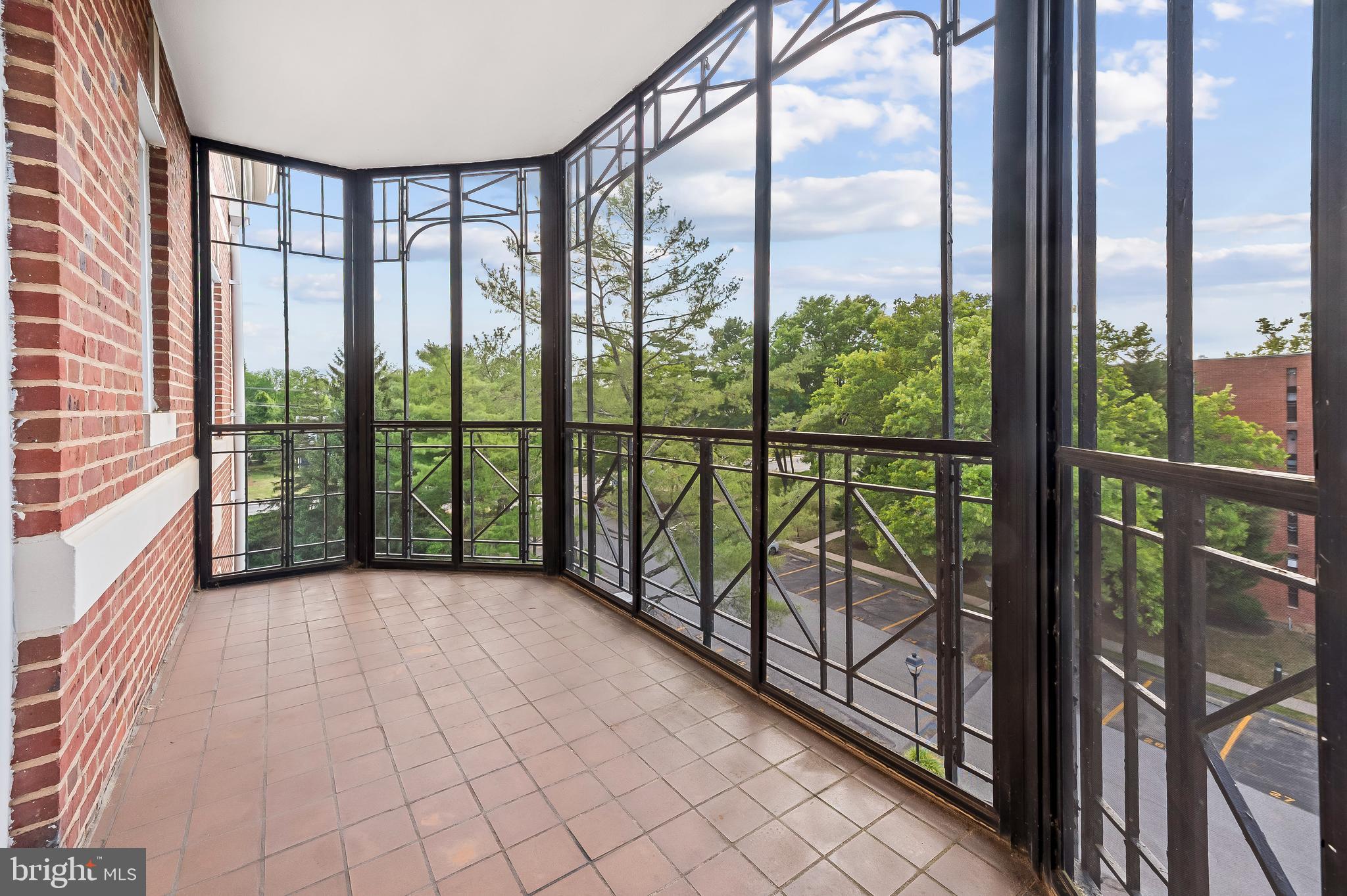 6701 Park Heights Ave #4a