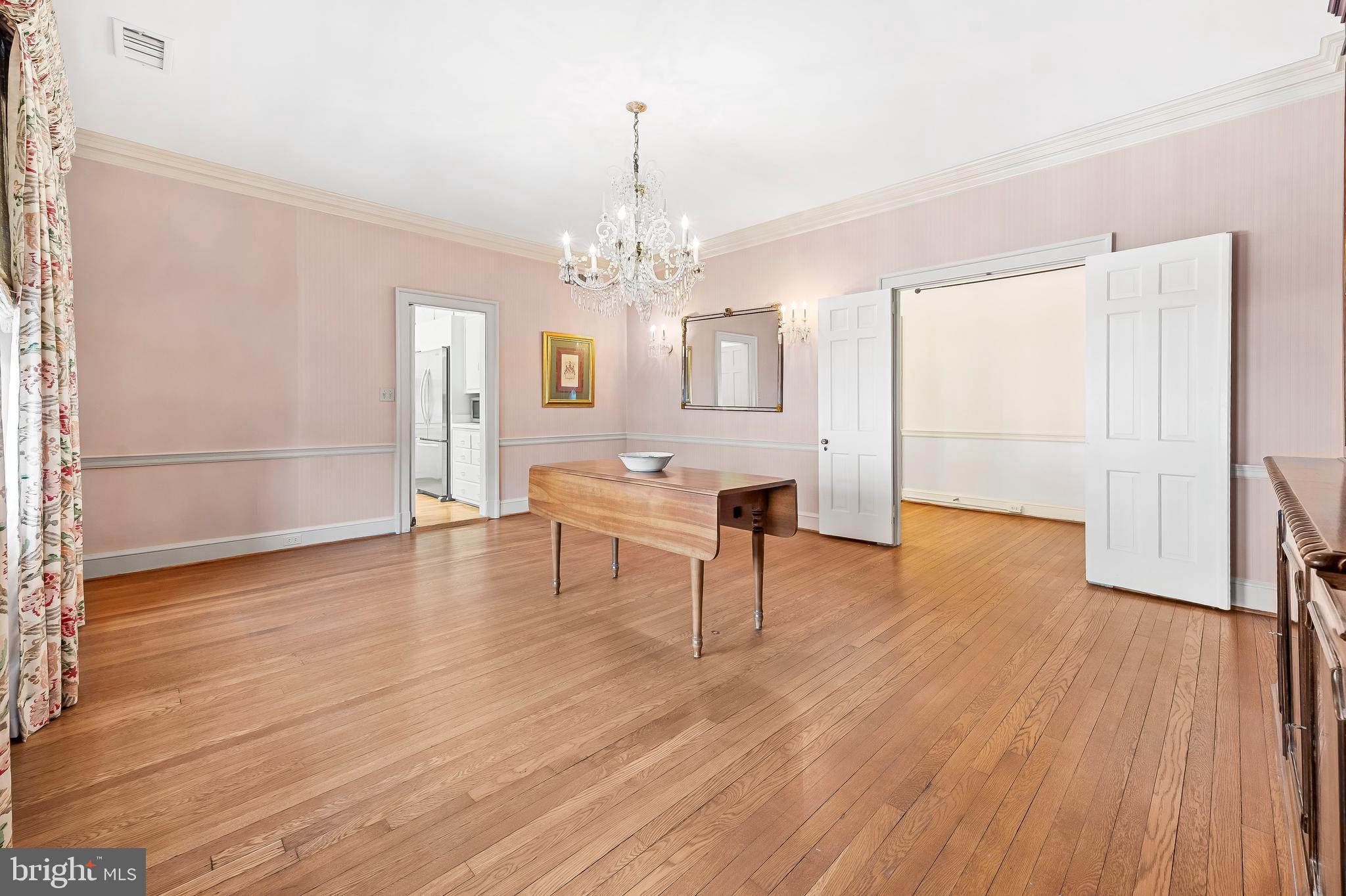 6701 Park Heights Ave #4a