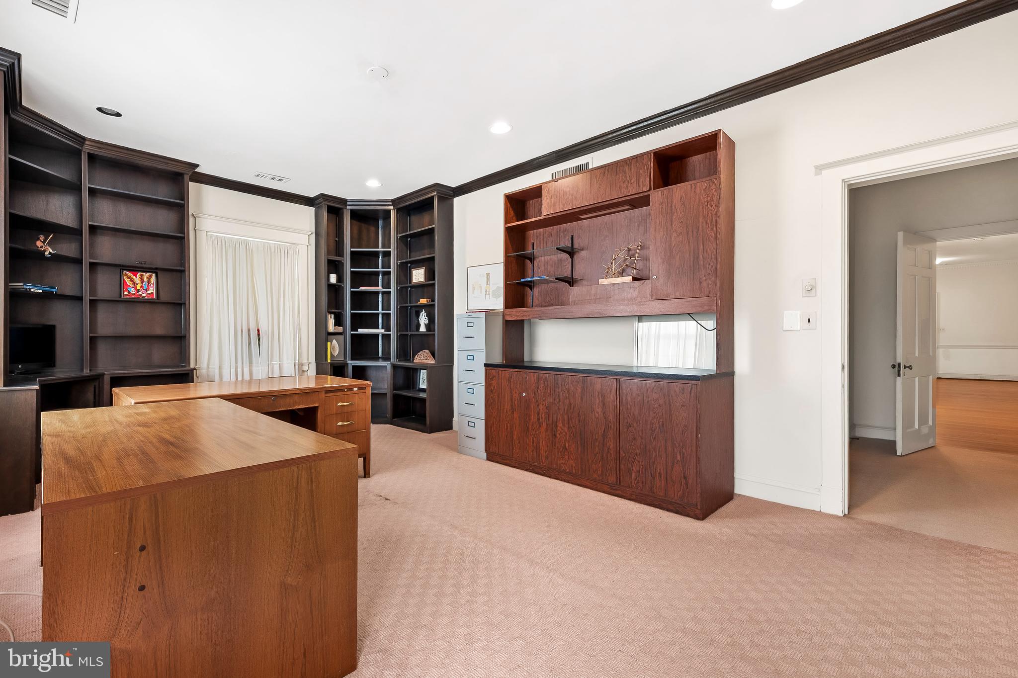 6701 Park Heights Ave #4a