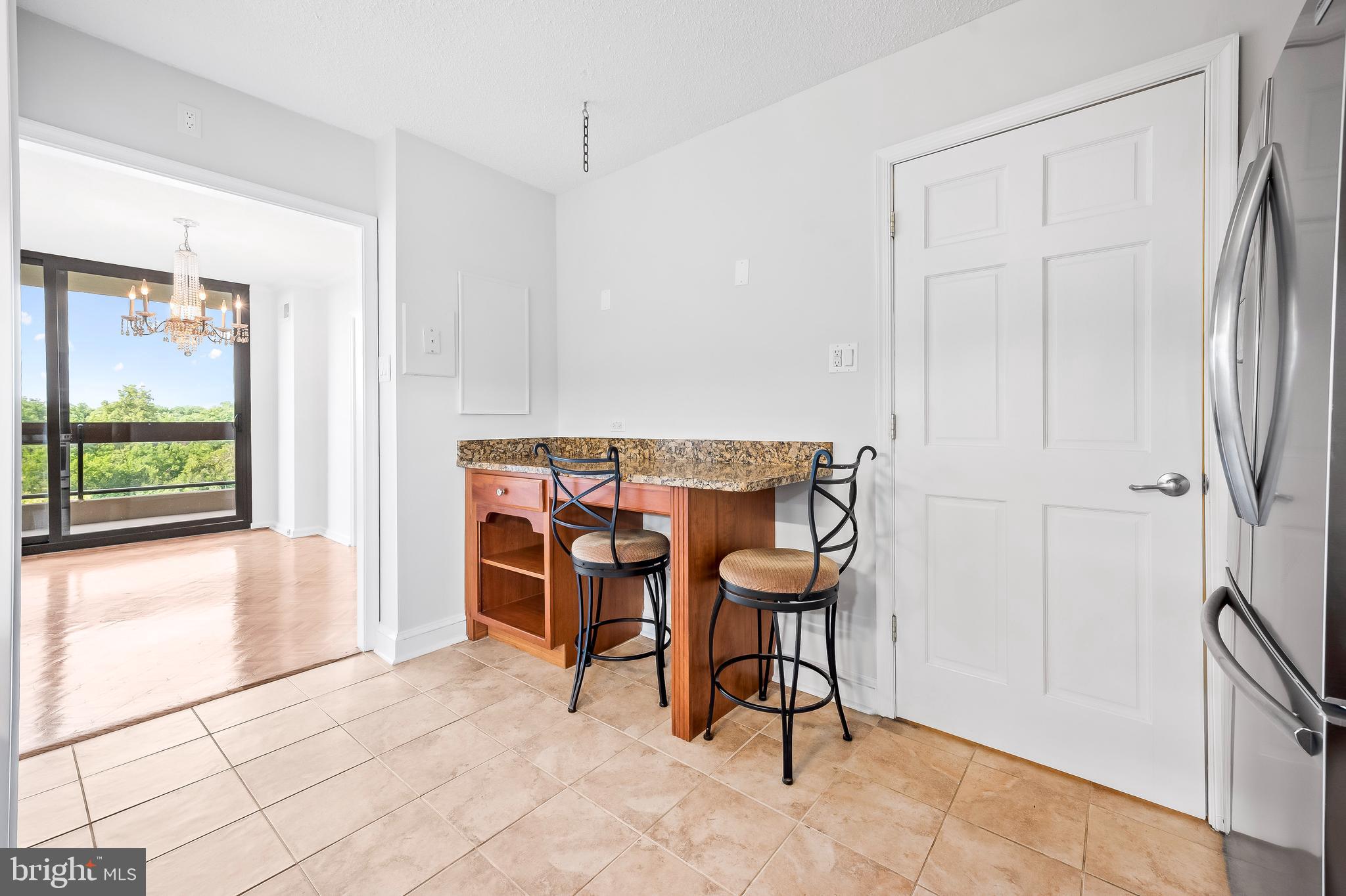4100 N Charles St #1004
