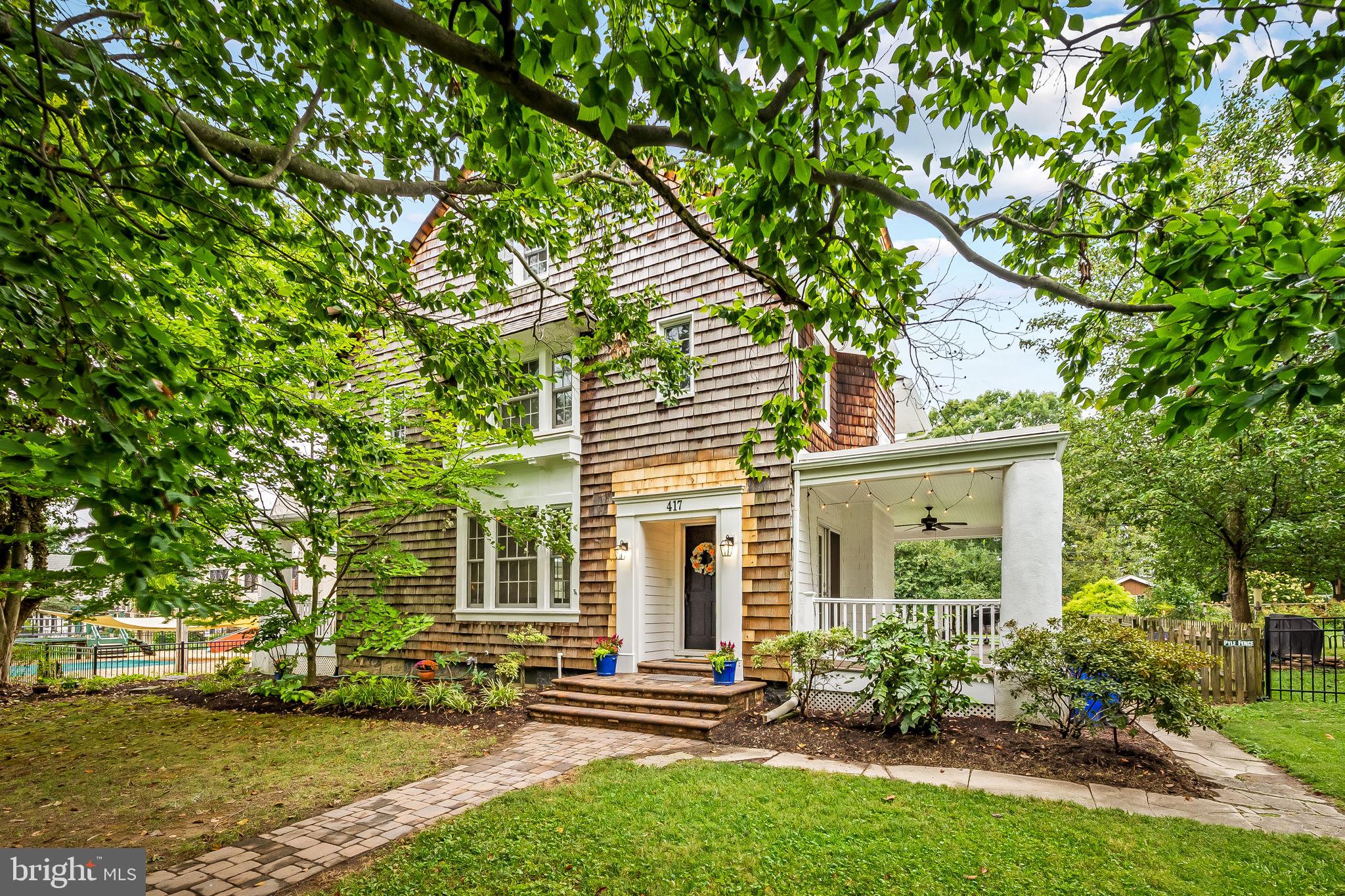 417 Cedarcroft Rd