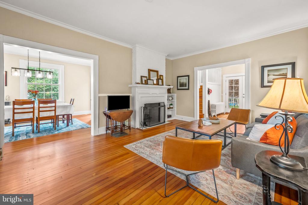 417 Cedarcroft Rd