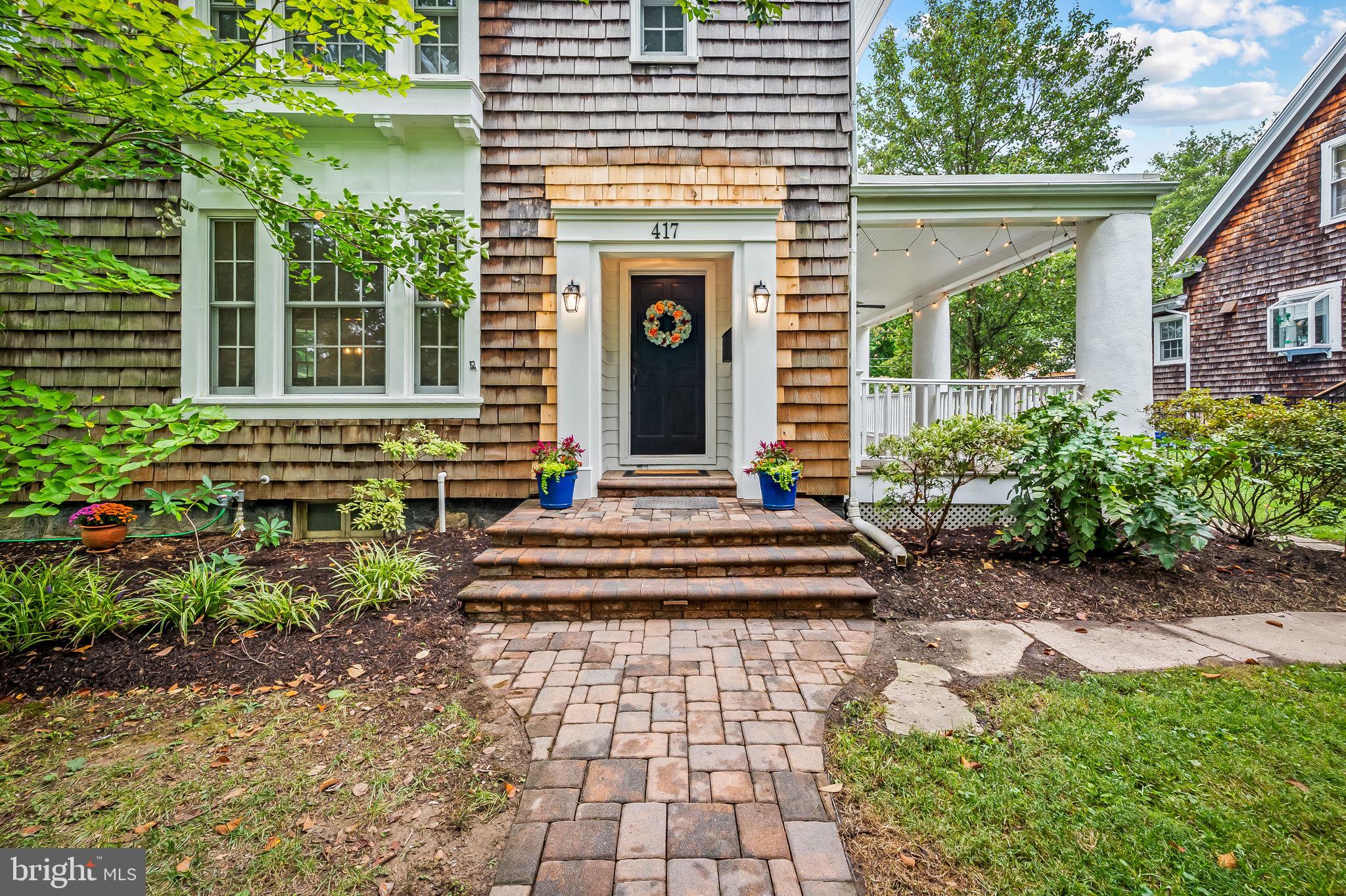 417 Cedarcroft Rd