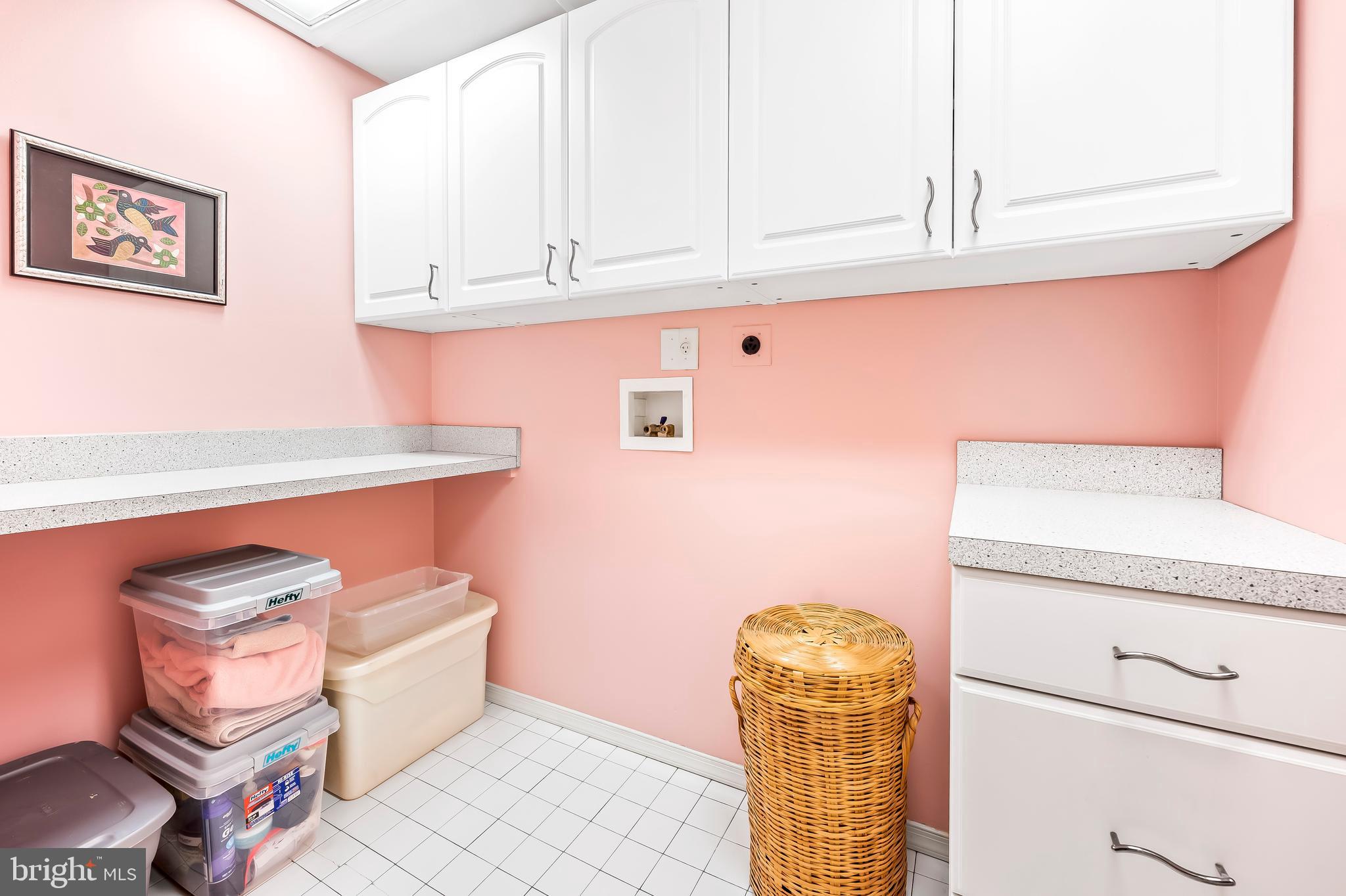 5510 Lombardy Pl