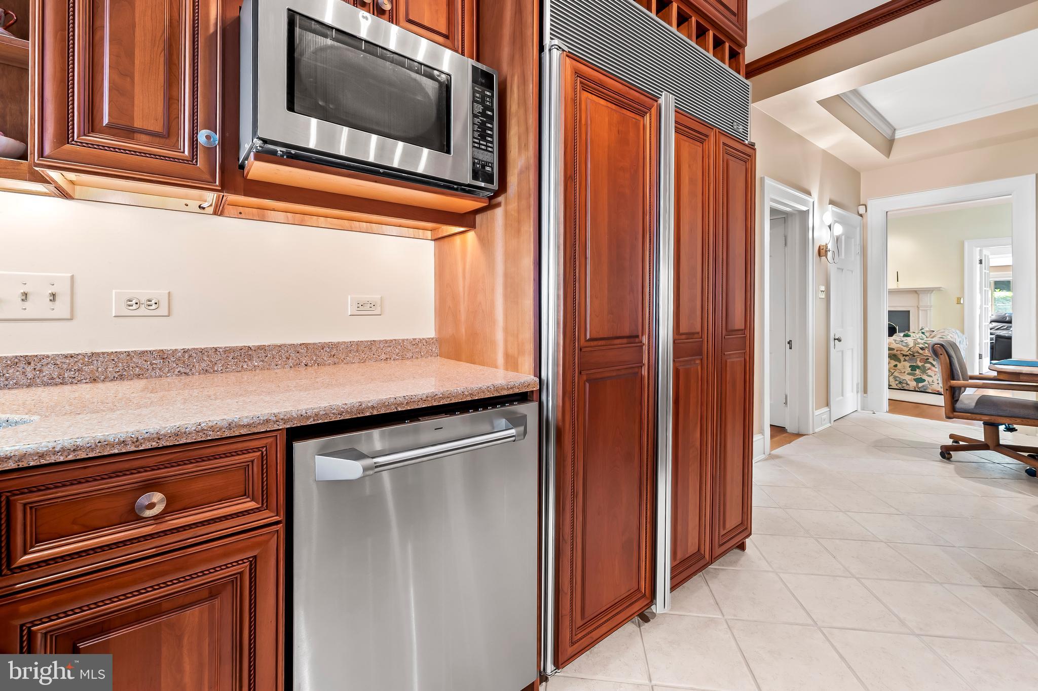 5510 Lombardy Pl