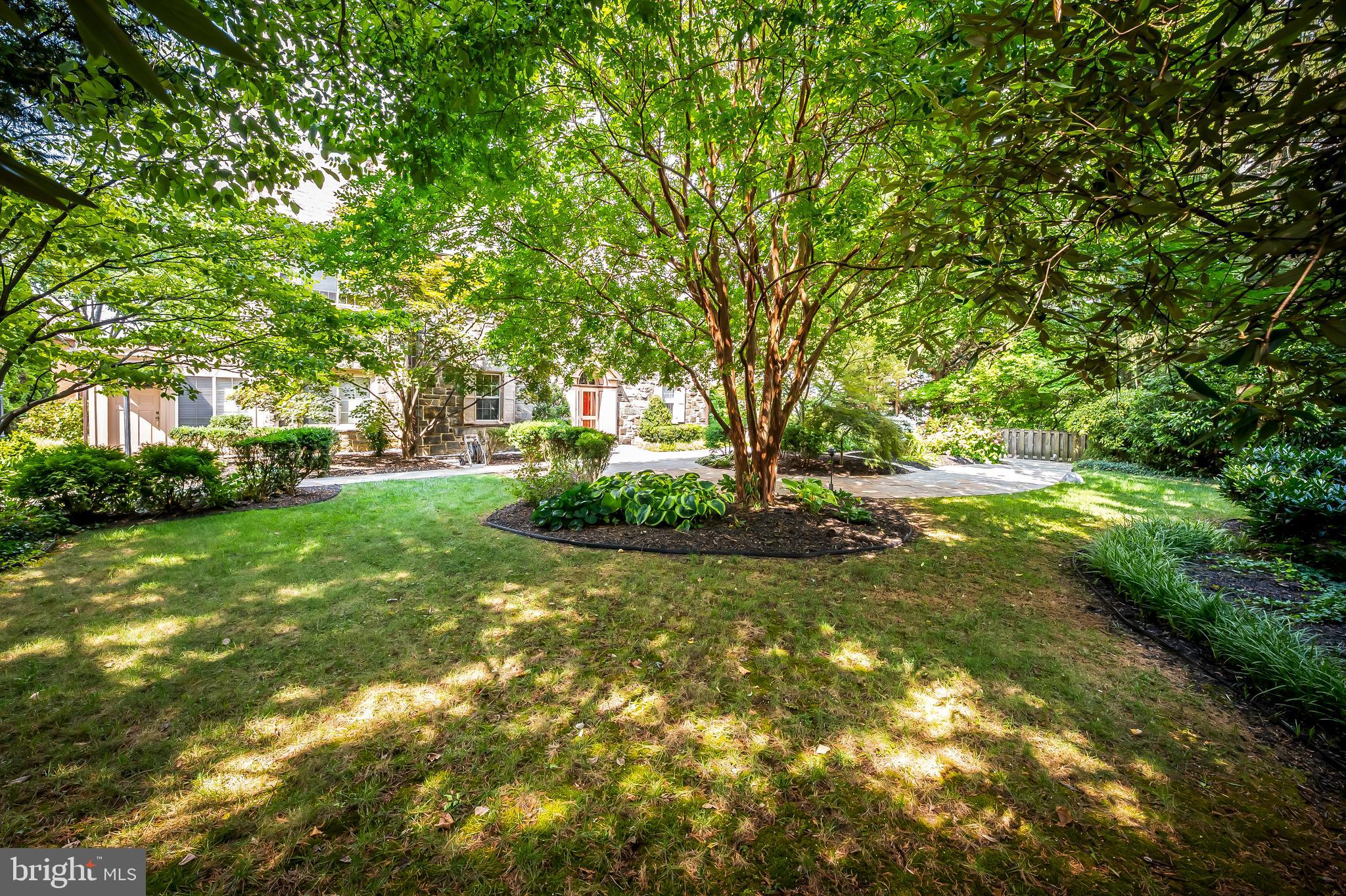 5510 Lombardy Pl