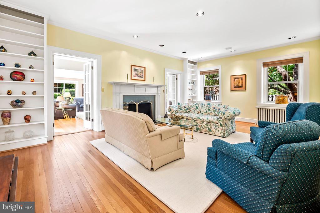5510 Lombardy Pl