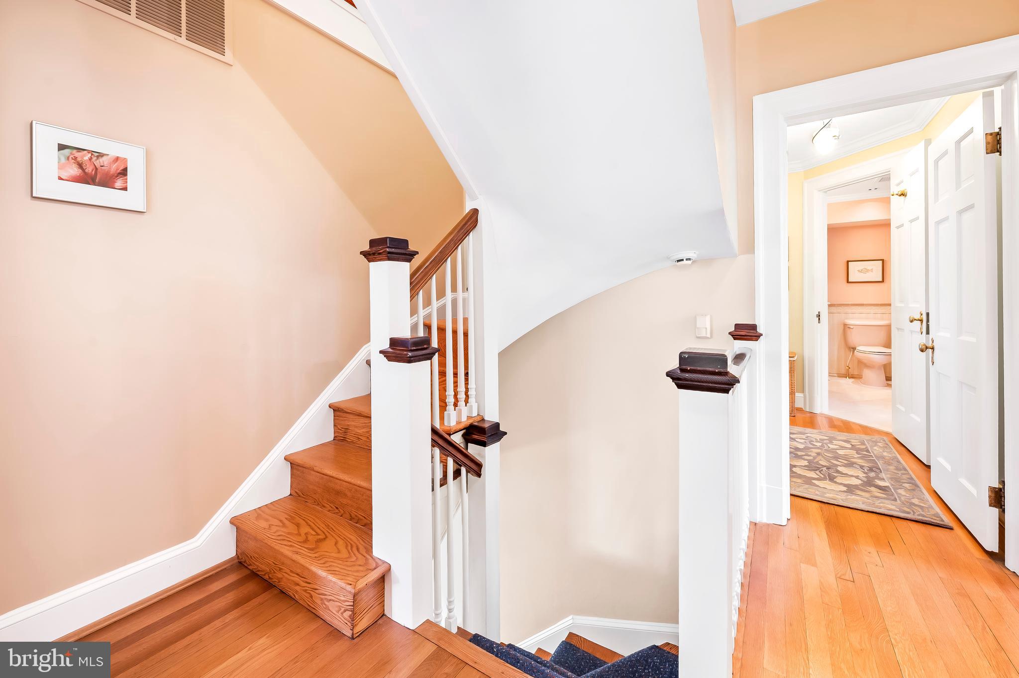 5510 Lombardy Pl