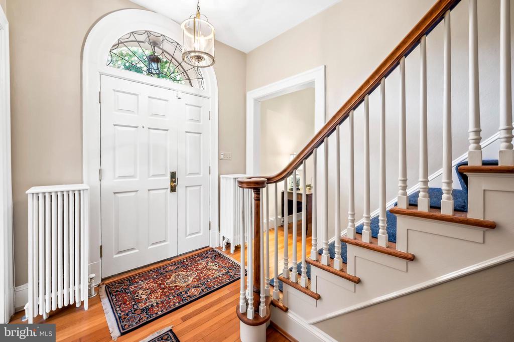 5510 Lombardy Pl