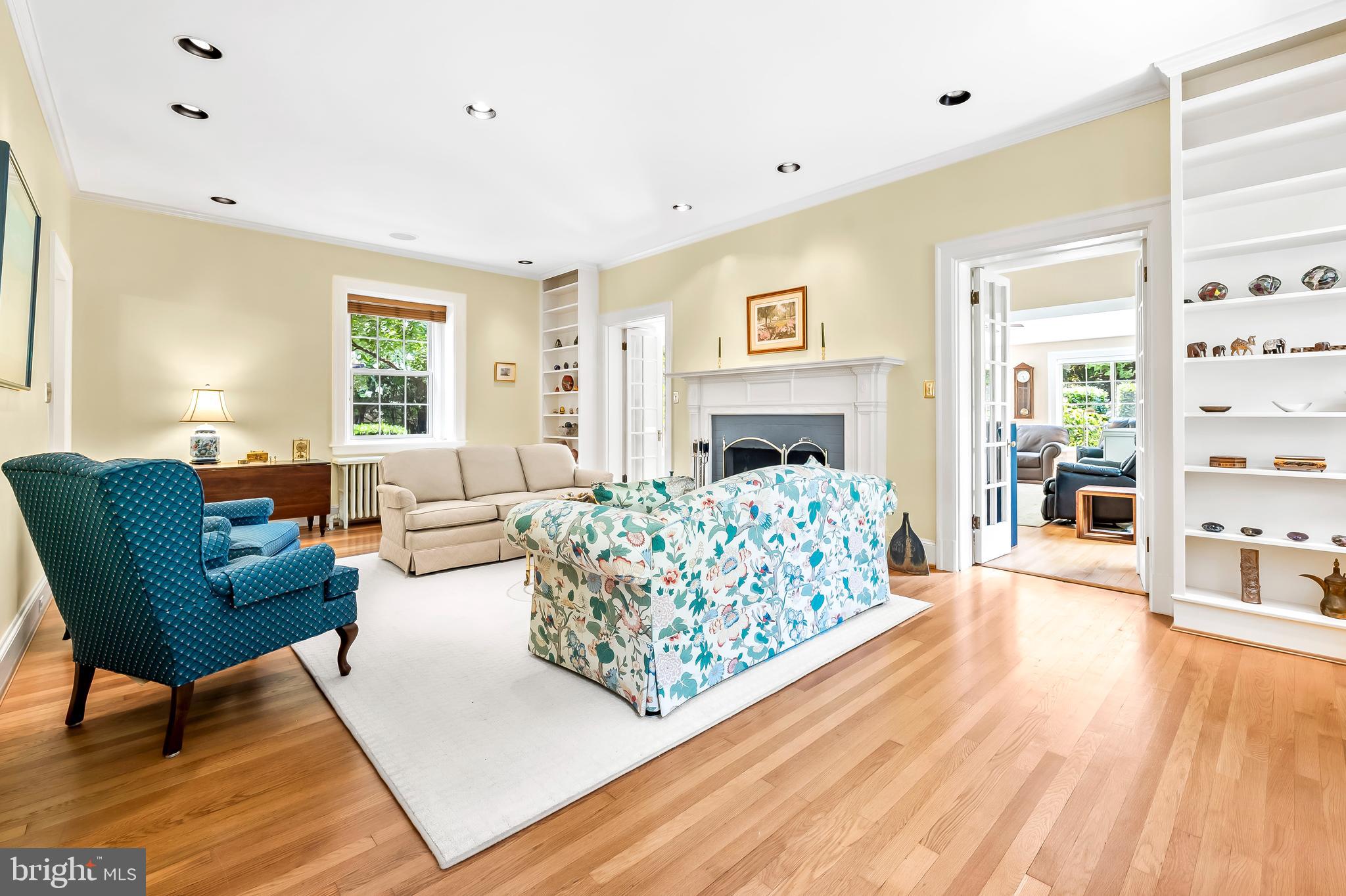 5510 Lombardy Pl