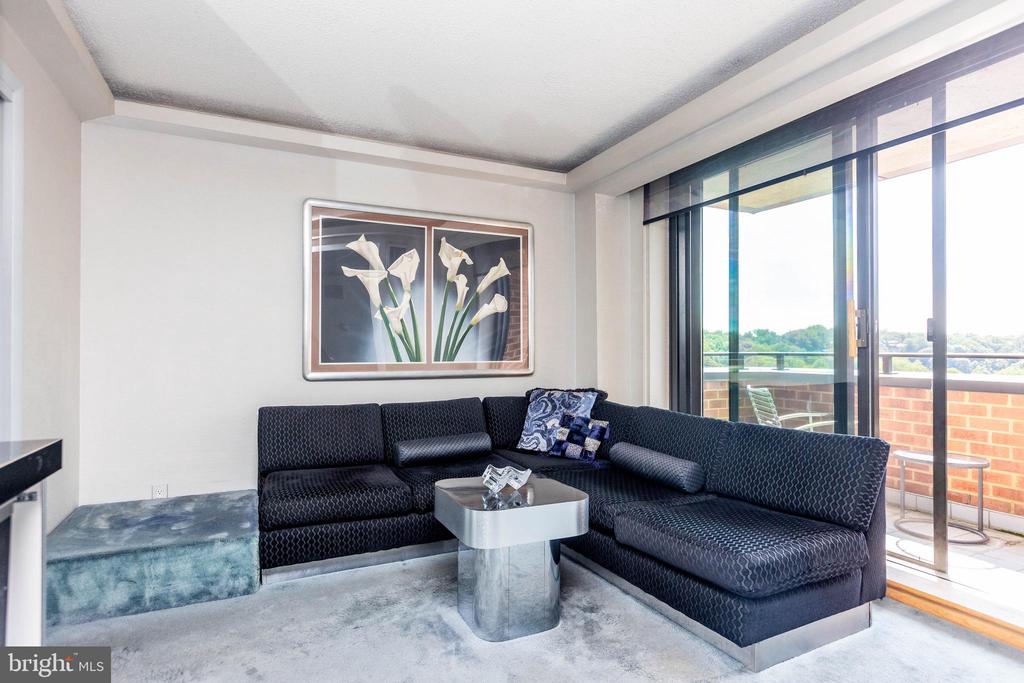 111 Hamlet Hill Rd #1104
