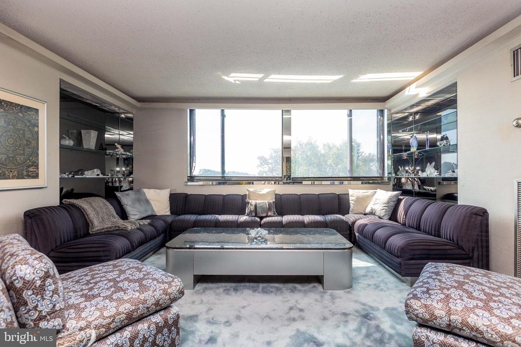111 Hamlet Hill Rd #1104