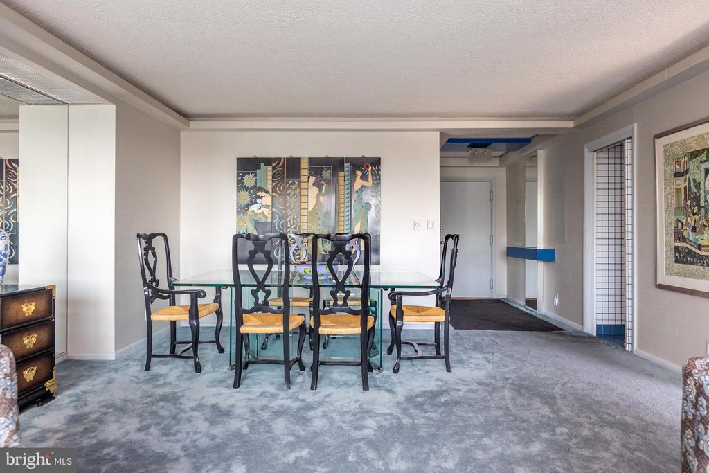 111 Hamlet Hill Rd #1104