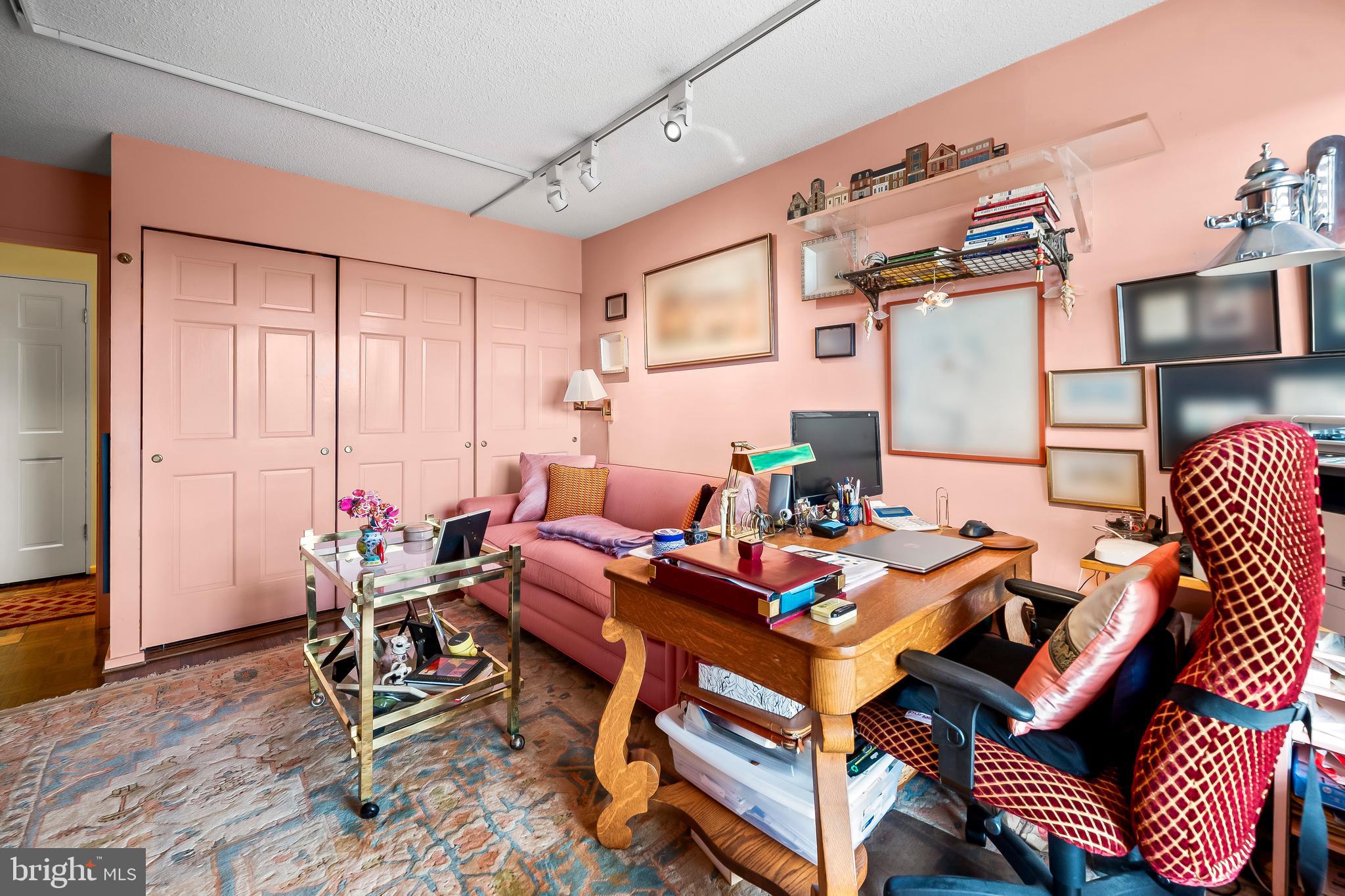 4100 N Charles St #801