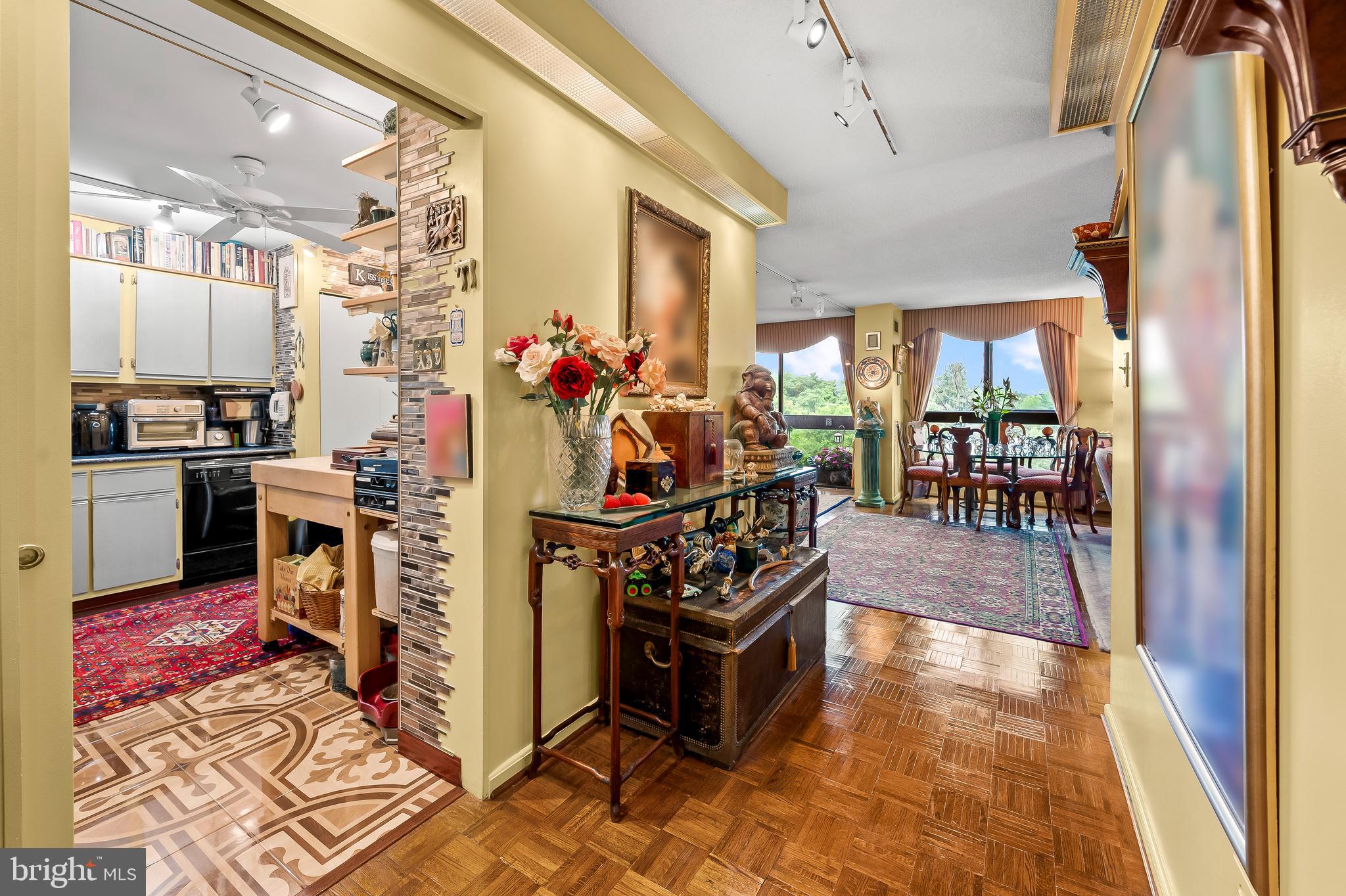 4100 N Charles St #801