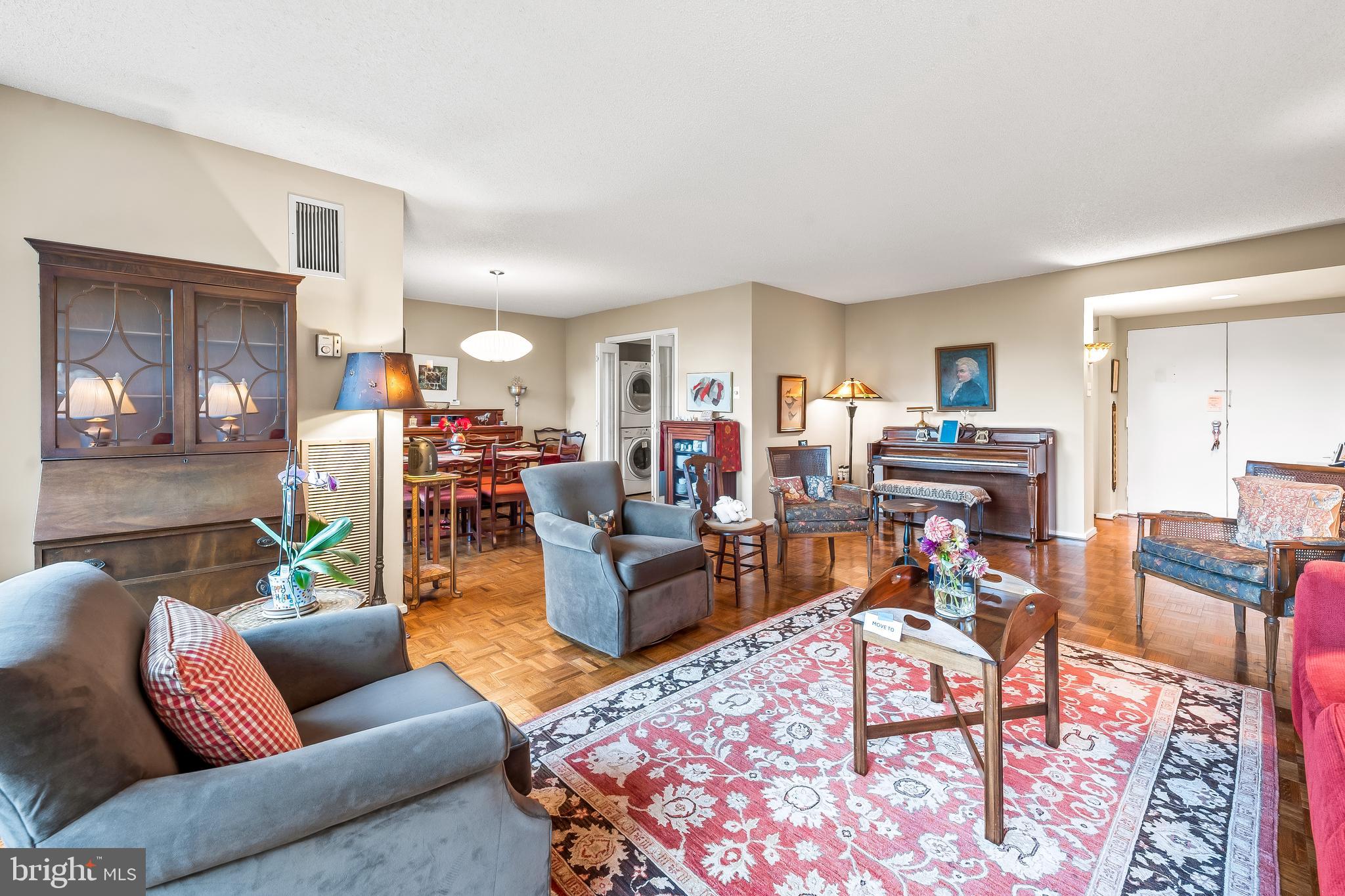 4100 N Charles St #205