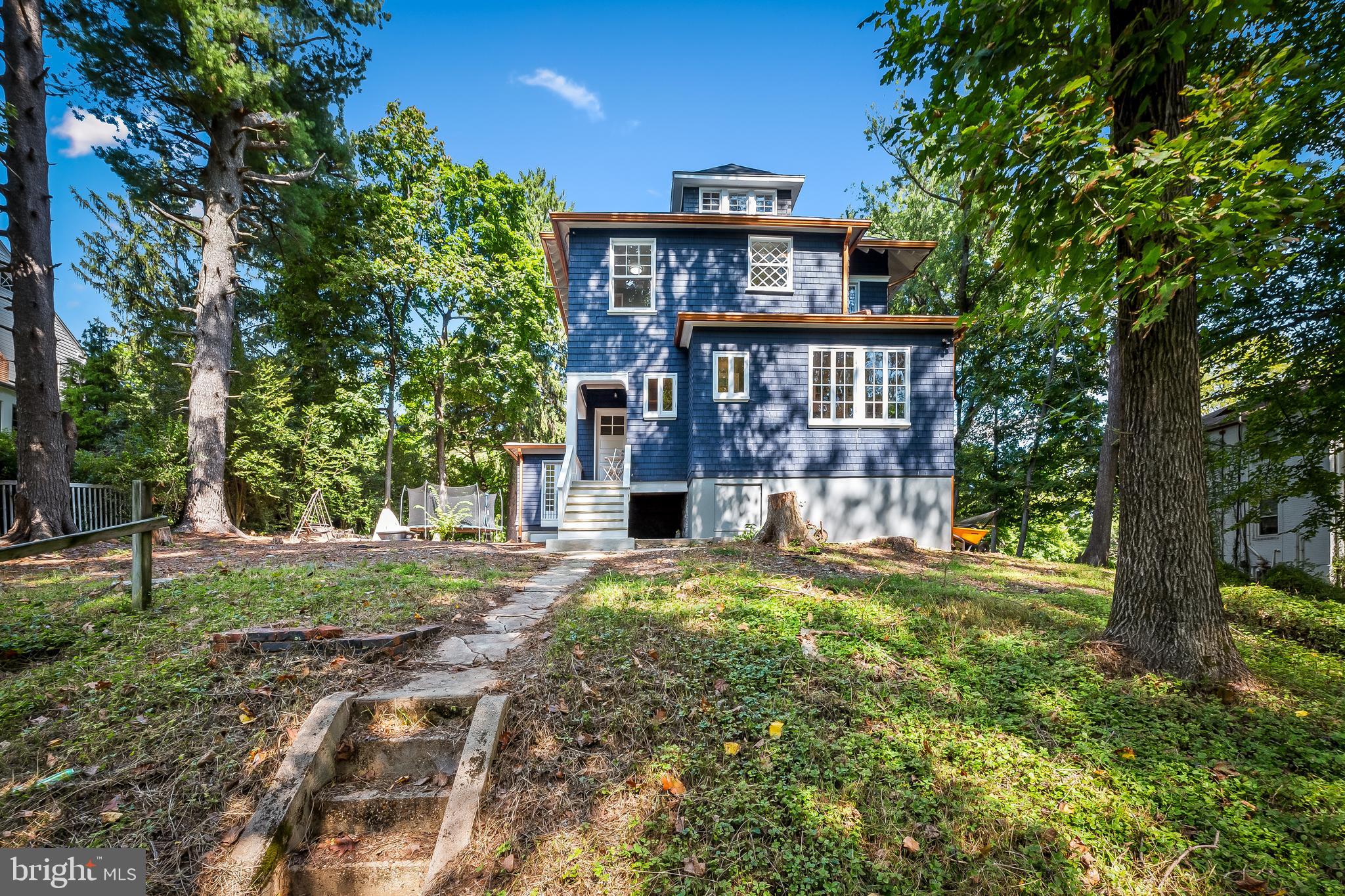 2403 W Rogers Ave