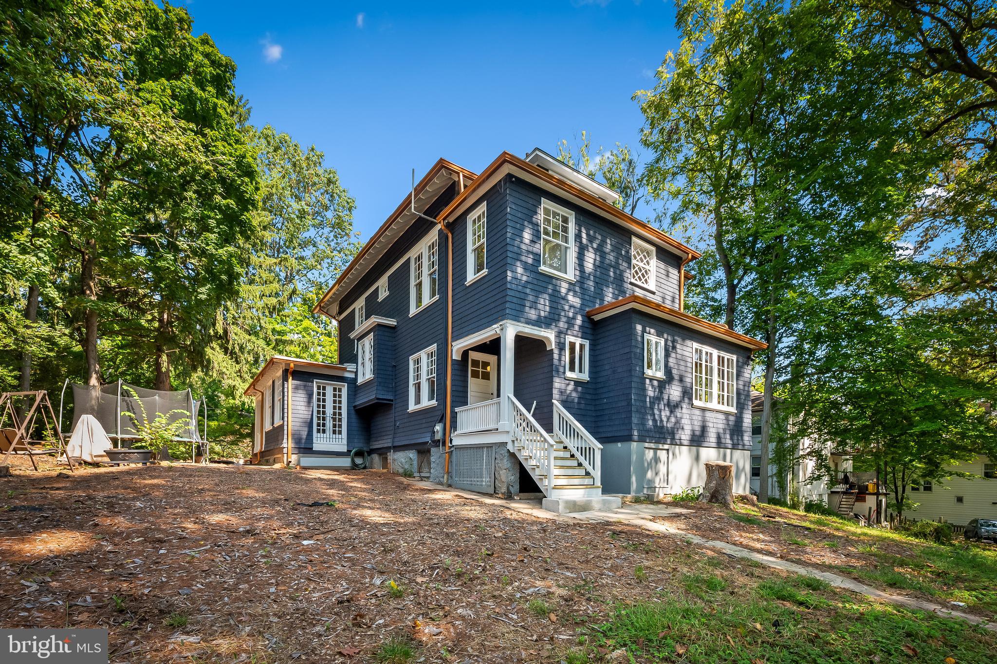 2403 W Rogers Ave