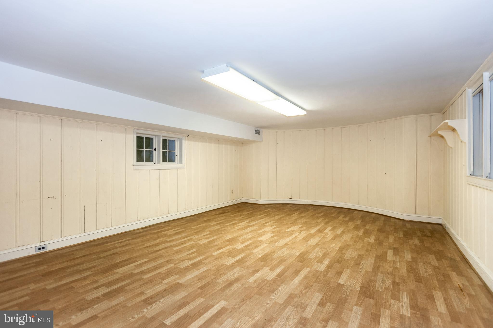 100 Bellemore Rd