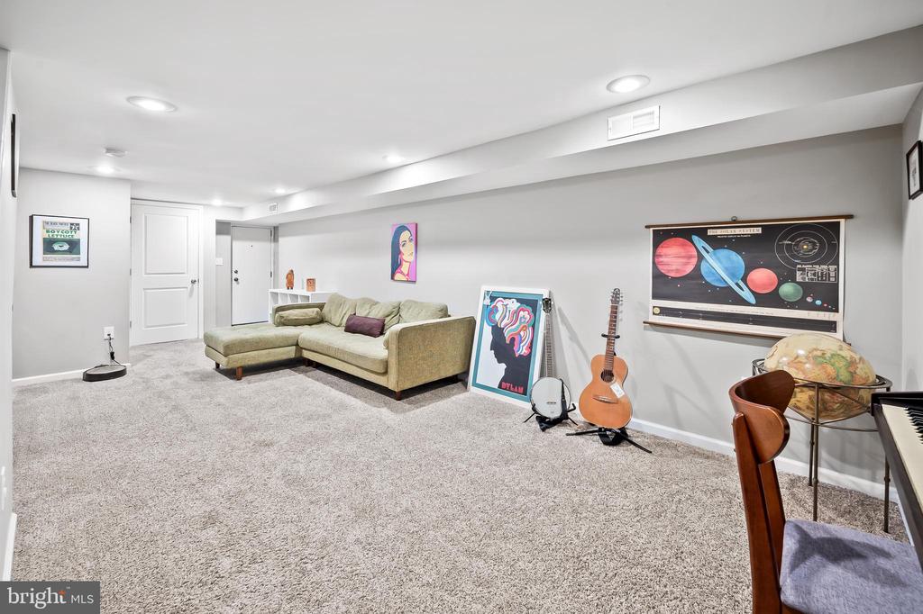 3813 Keswick Rd