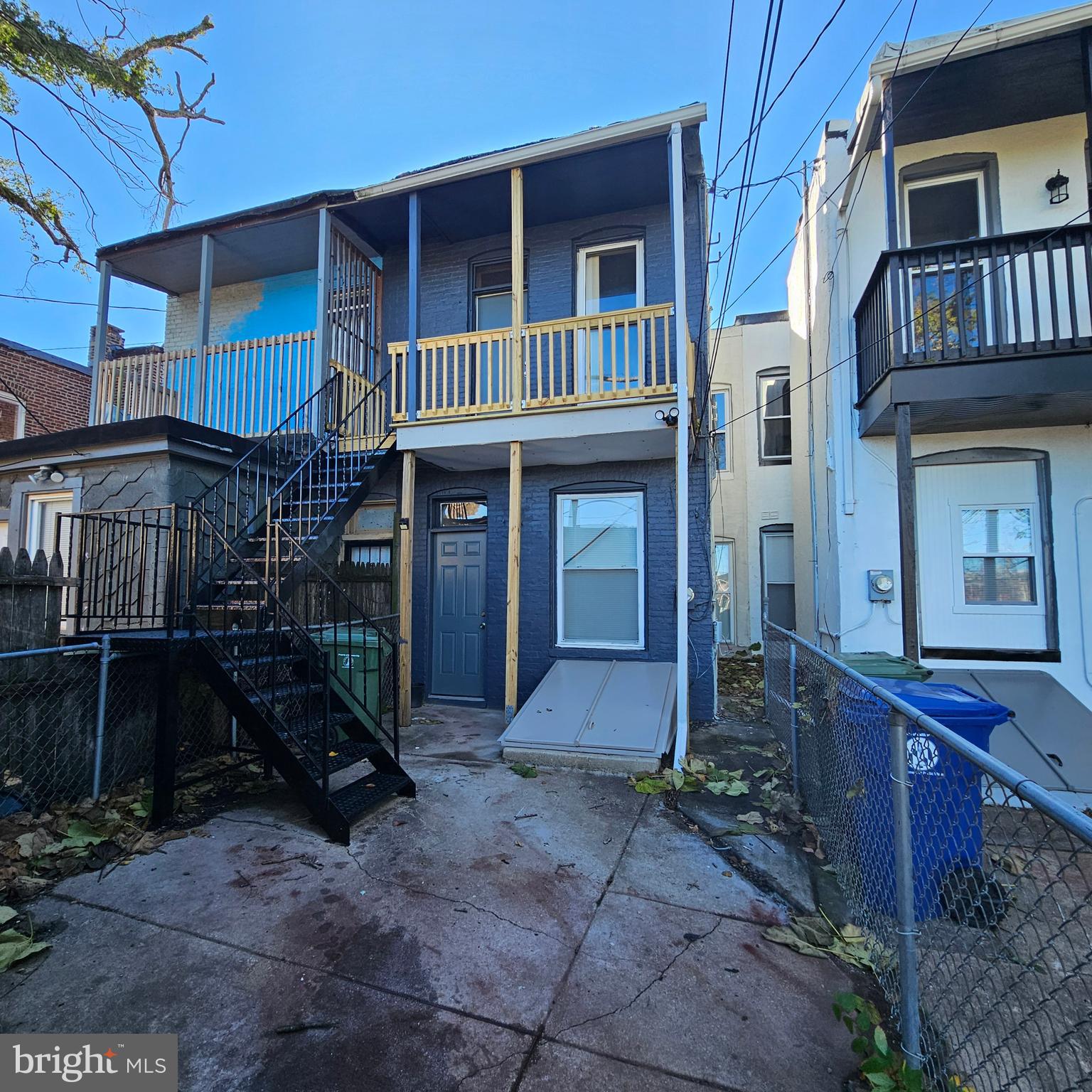 2822 RIGGS AVE