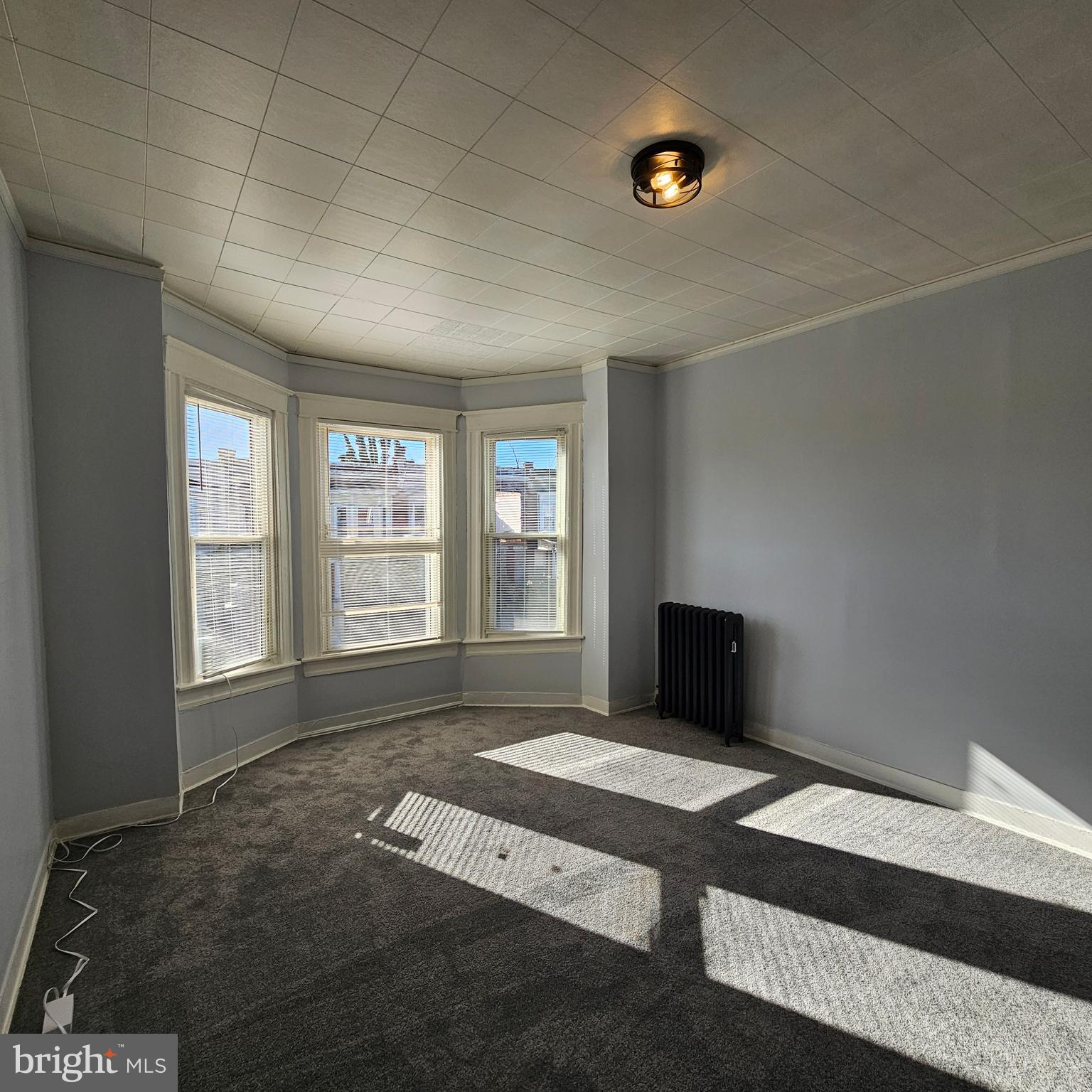 2822 RIGGS AVE