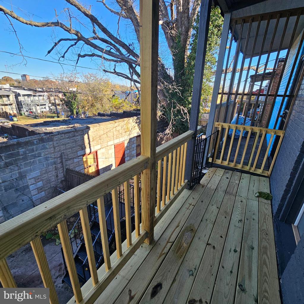 2822 RIGGS AVE