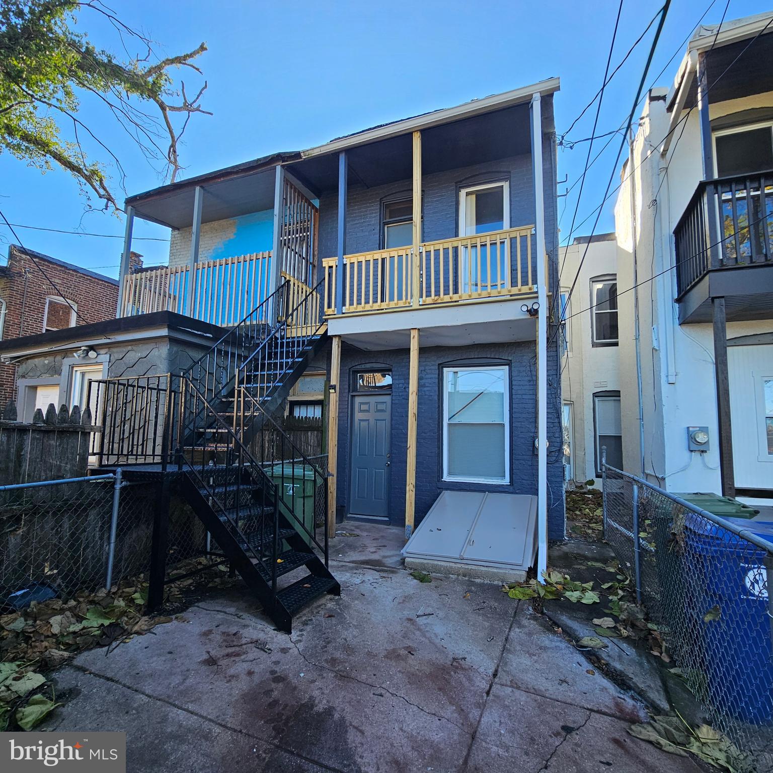 2822 RIGGS AVE