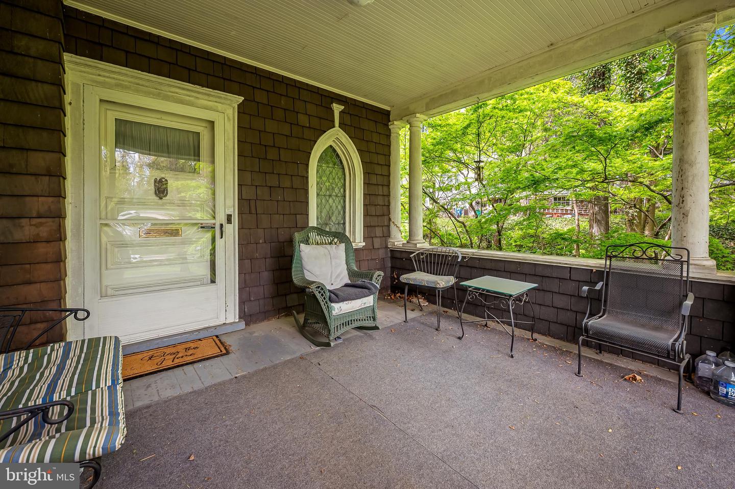 520 Woodlawn Rd