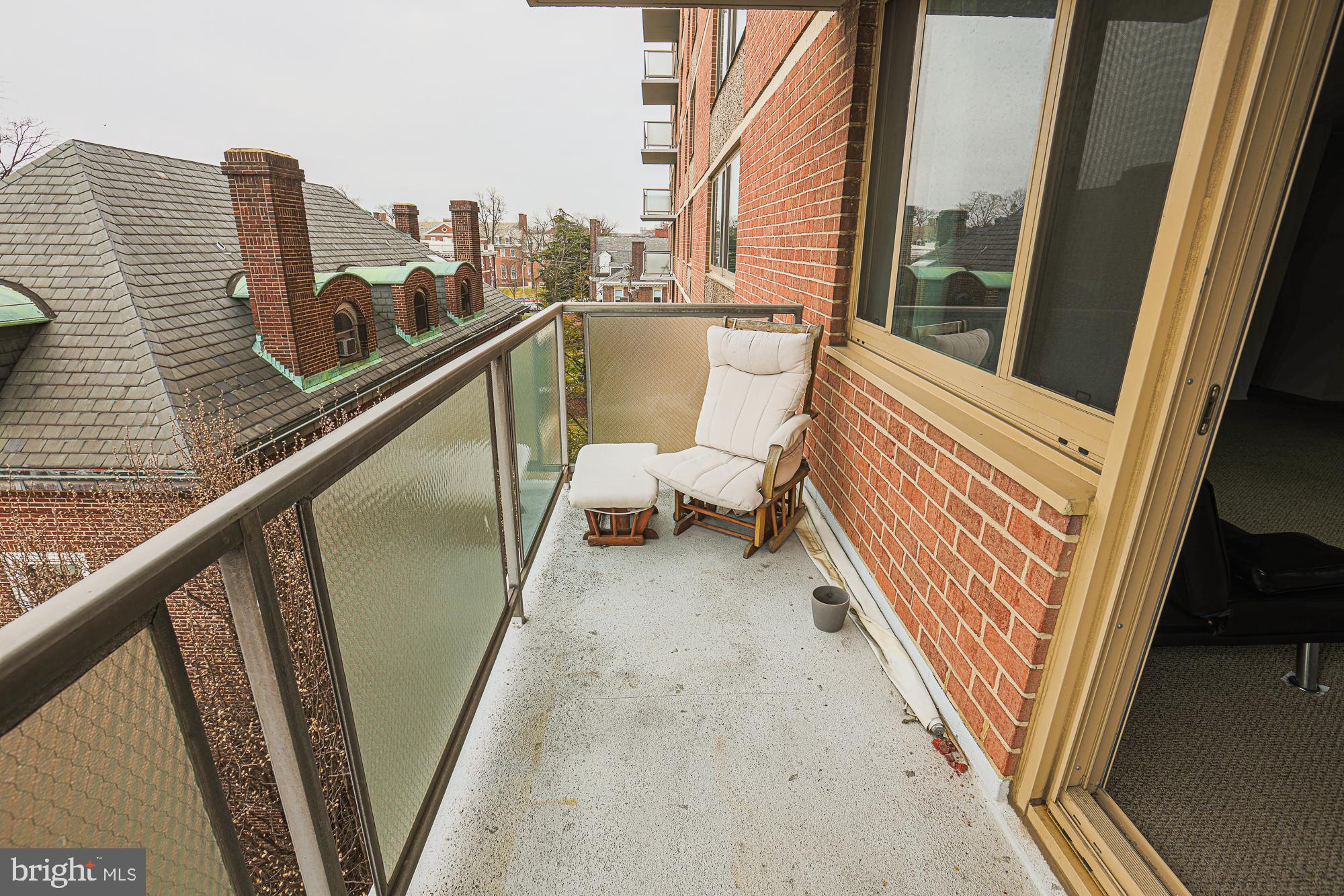 1 E University Pkwy #501