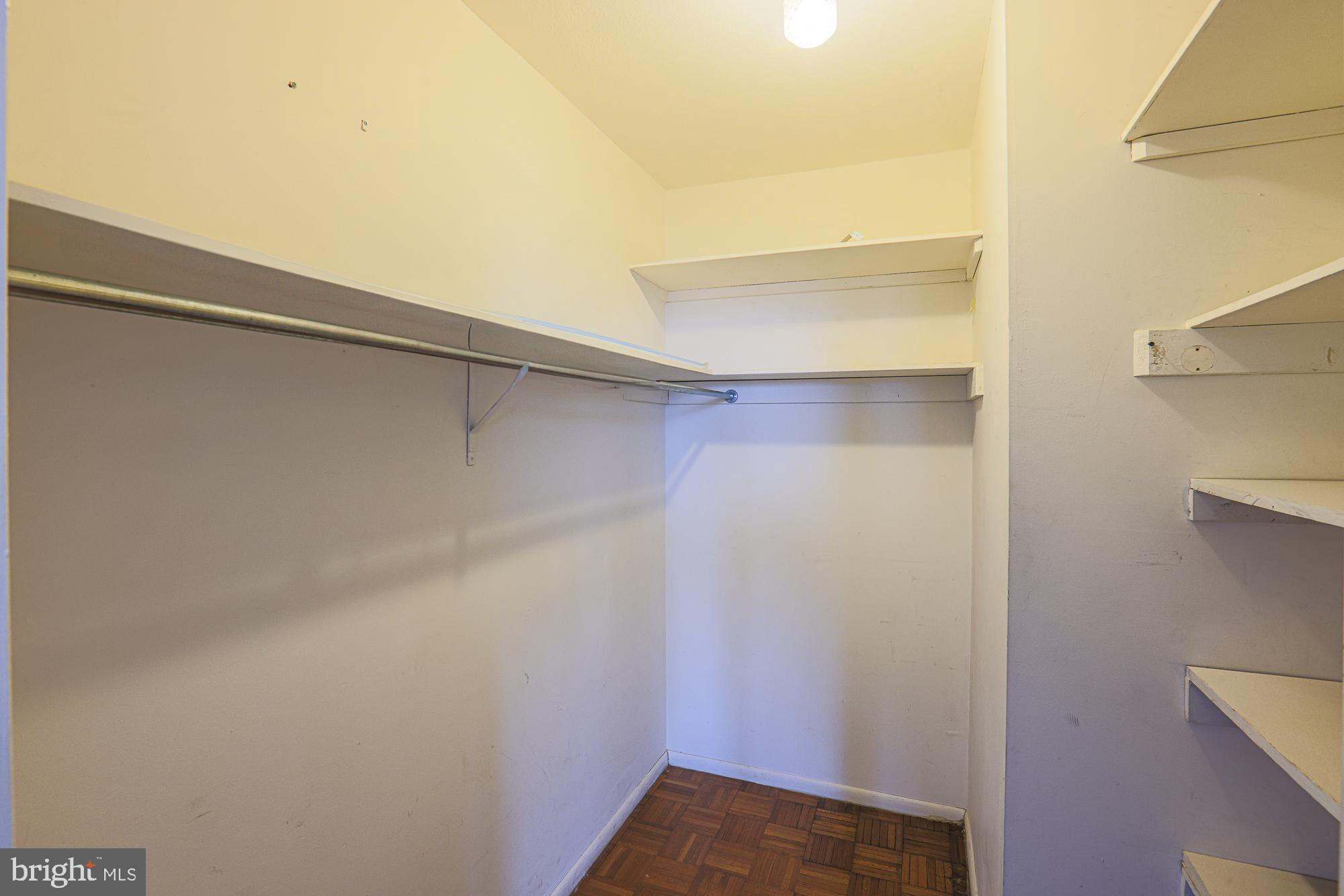 1 E University Pkwy #501