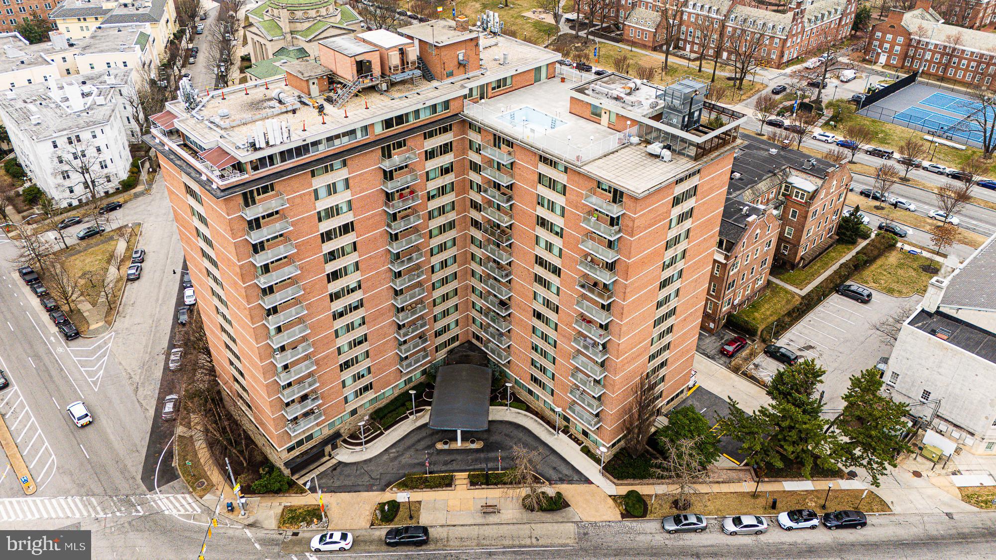 1 E University Pkwy #501