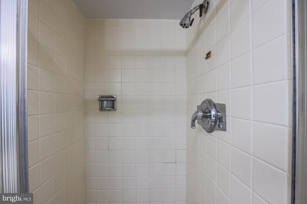 1 E University Pkwy #501