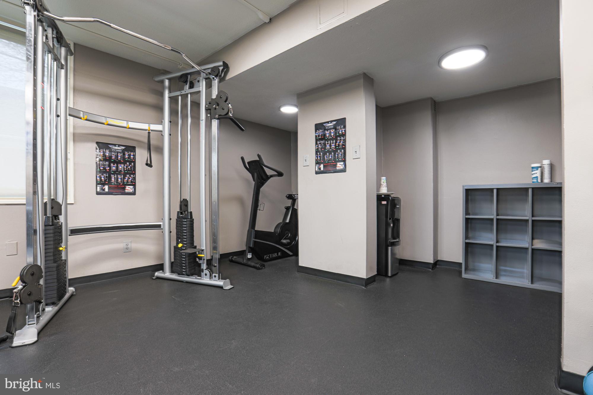 1 E University Pkwy #501