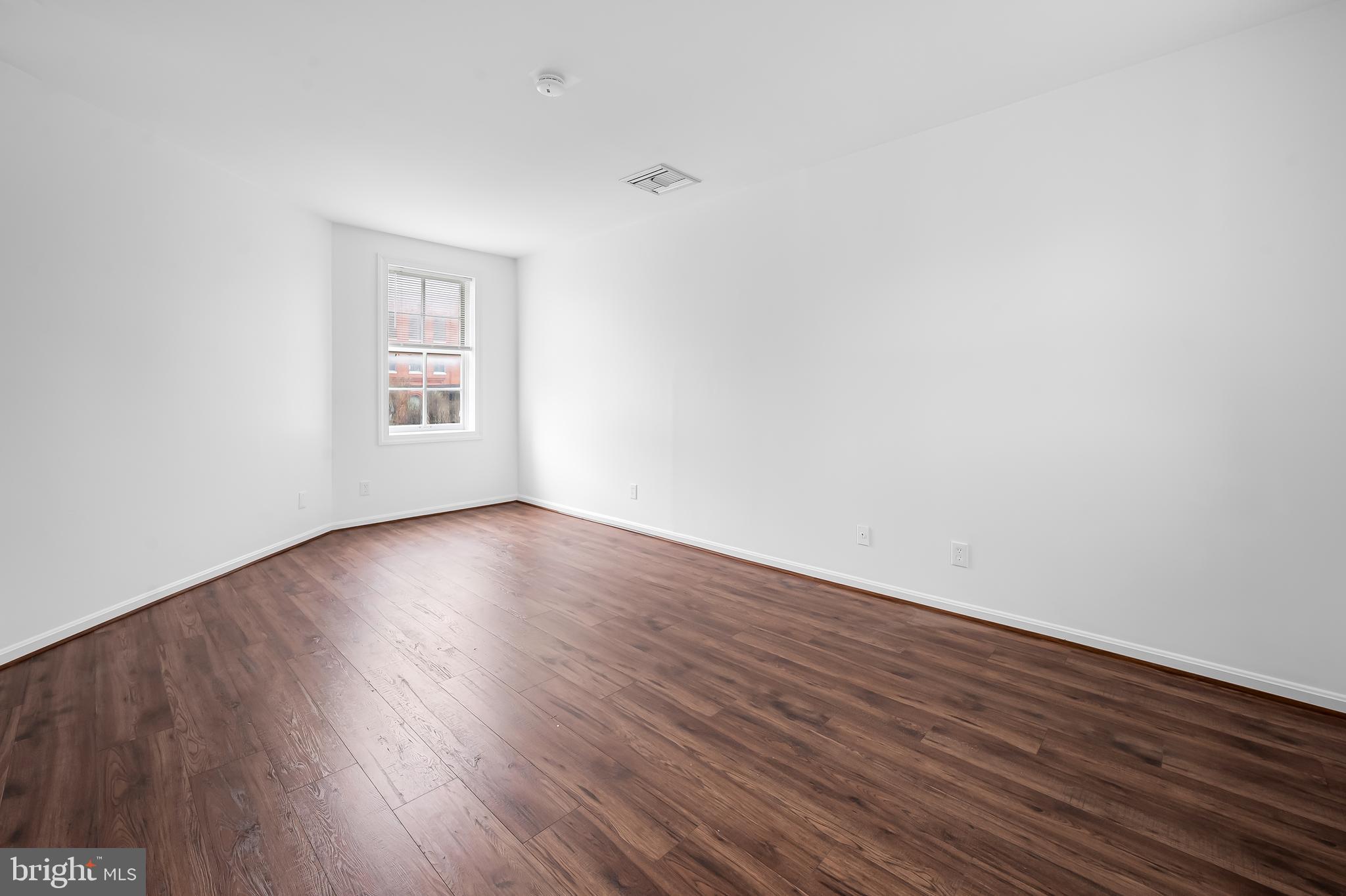 529 N Charles St #303