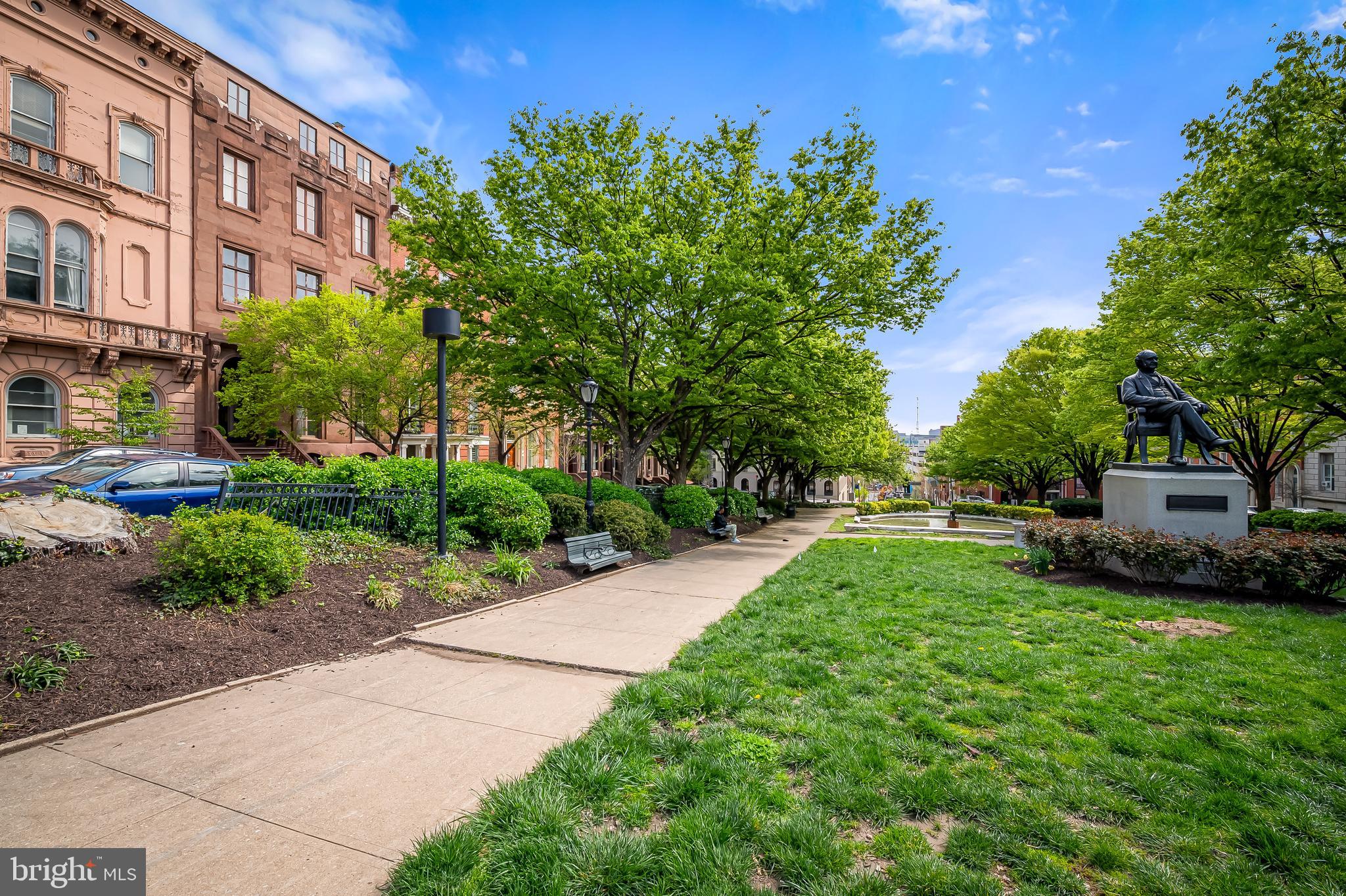 529 N Charles St #303