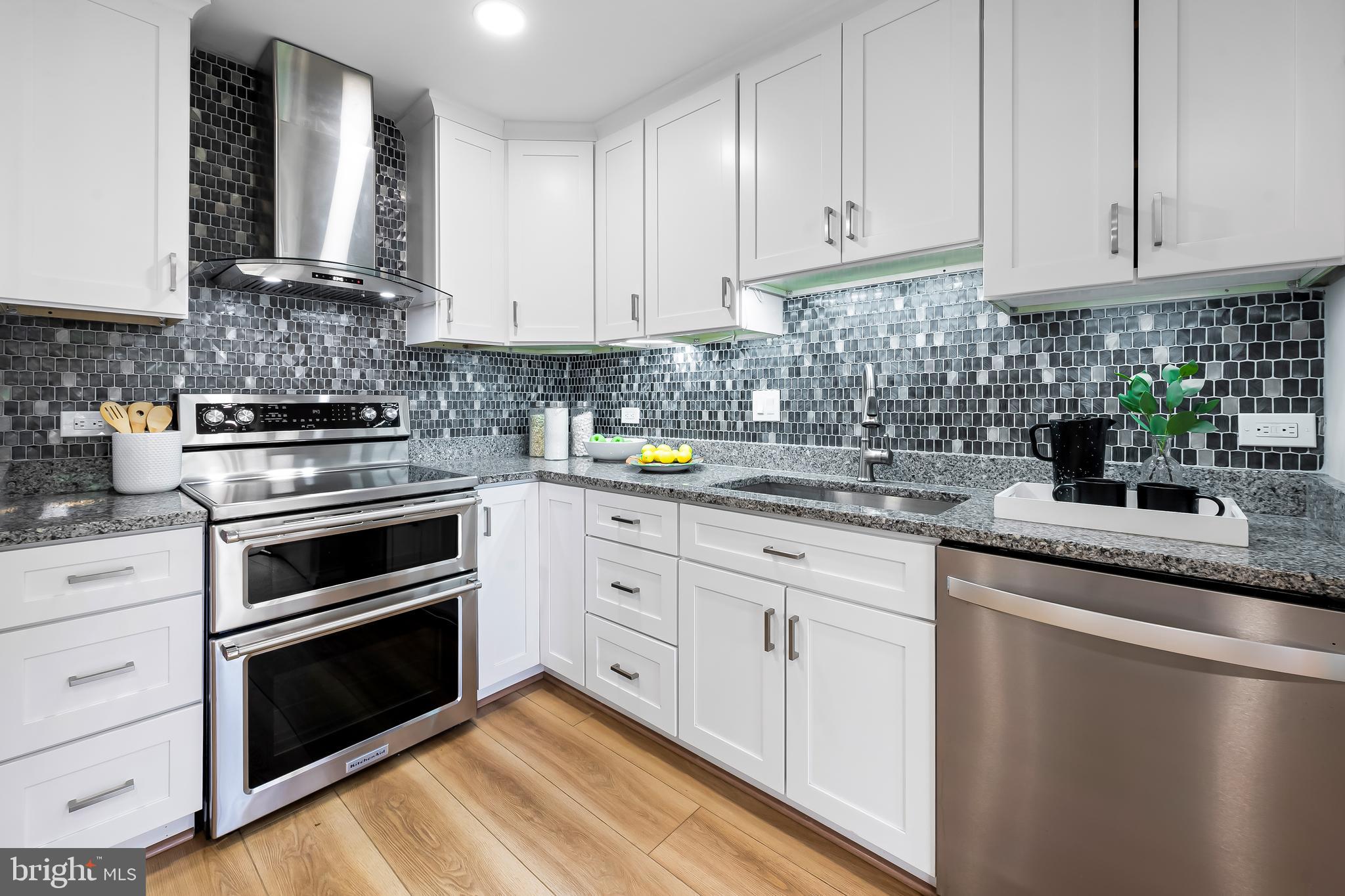 4100 N Charles St #414