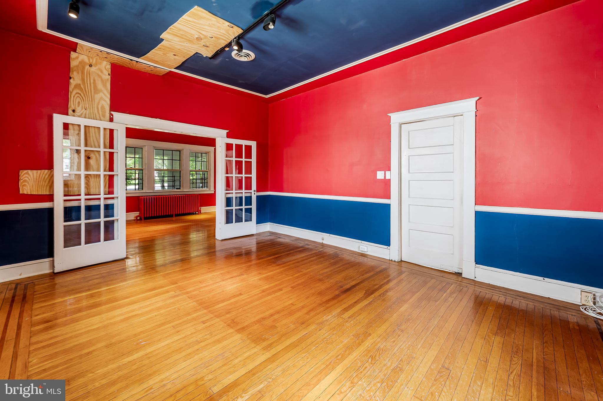 5616 Greenspring Ave