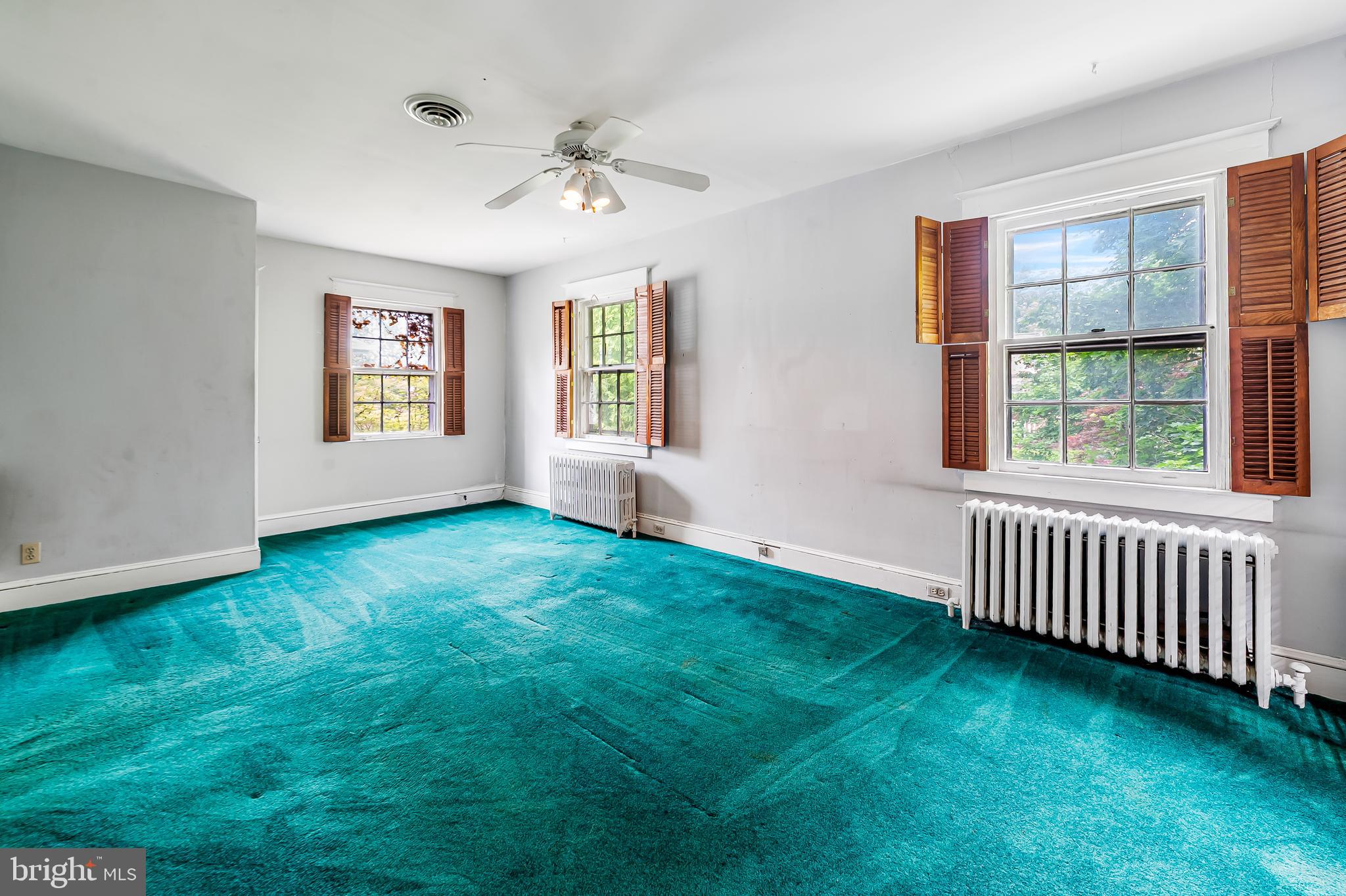 5616 Greenspring Ave