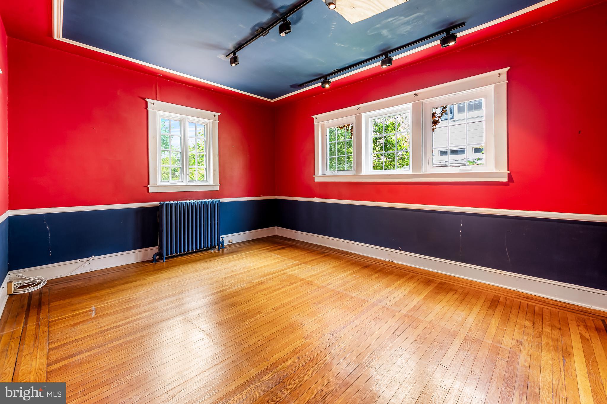 5616 Greenspring Ave