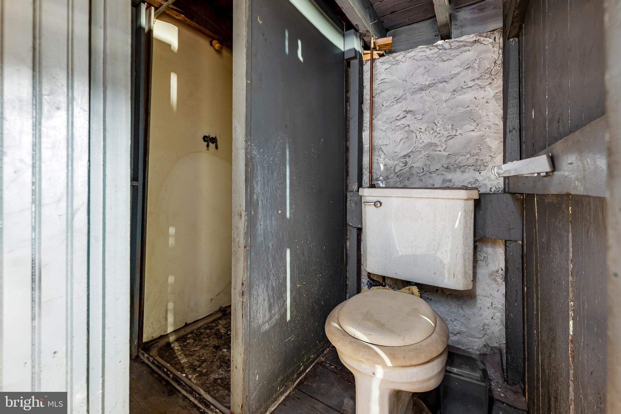 5616 Greenspring Ave