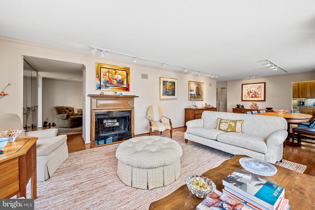111 Hamlet Hill Rd #1408