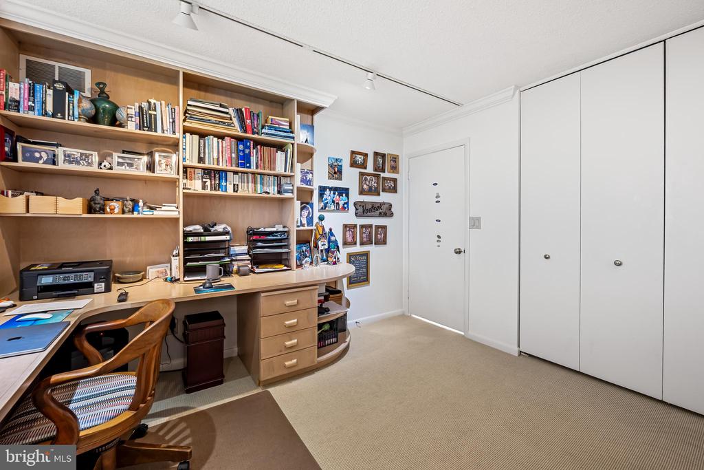 111 Hamlet Hill Rd #1408
