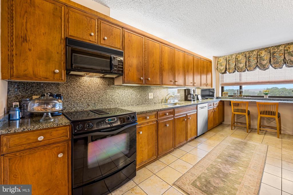 111 Hamlet Hill Rd #1408