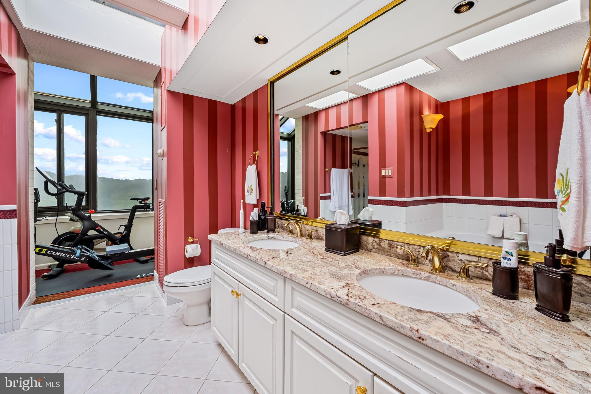 111 Hamlet Hill Rd #1408