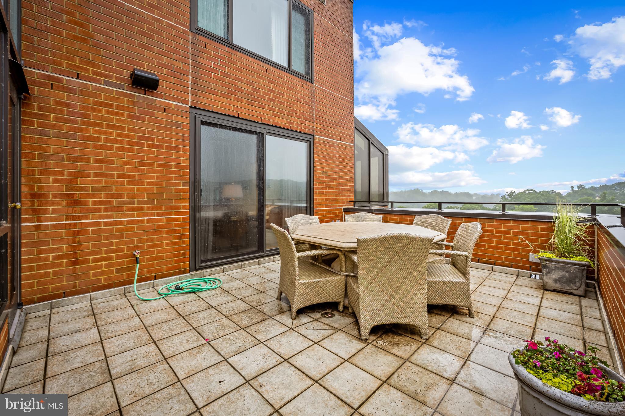 111 Hamlet Hill Rd #1408