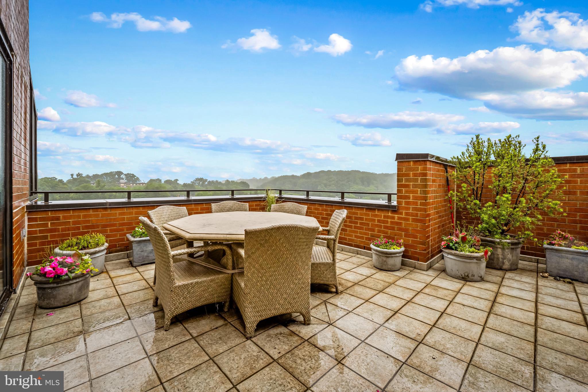 111 Hamlet Hill Rd #1408